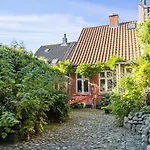 Beautiful Private Apartment, With Garden, Roof Terraze, 150 Square M, 2 Floors, 2 Bedrooms And An Extra Bed In The Livingroom