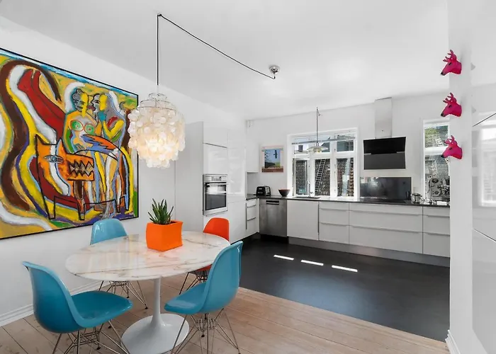 Beautiful Private Apartment, With Garden, Roof Terraze, 150 Square M, 2 Floors, 2 Bedrooms And An Extra Bed In The Livingroom