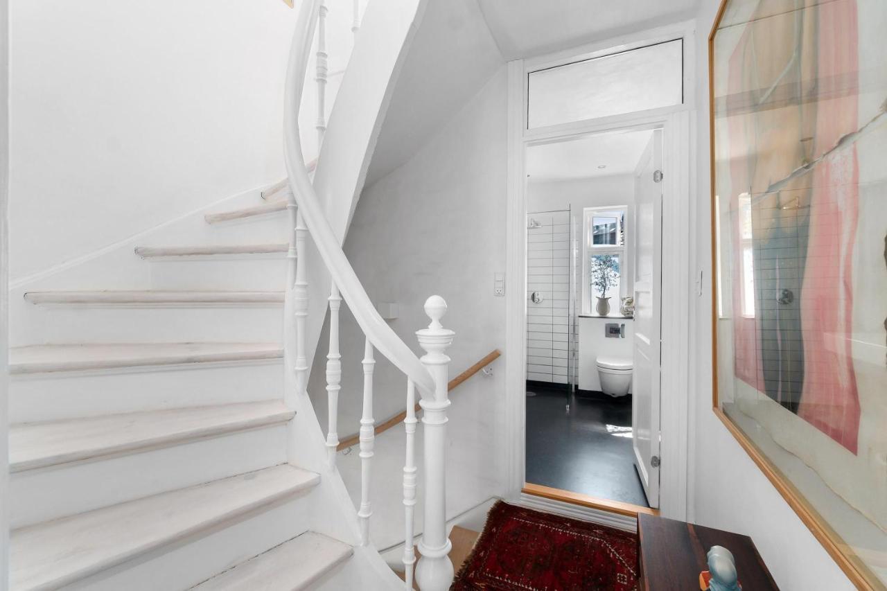 Beautiful Private Apartment, With Garden, Roof Terraze, 150 Square M, 2 Floors, 2 Bedrooms And An Extra Bed In The Livingroom Apartment